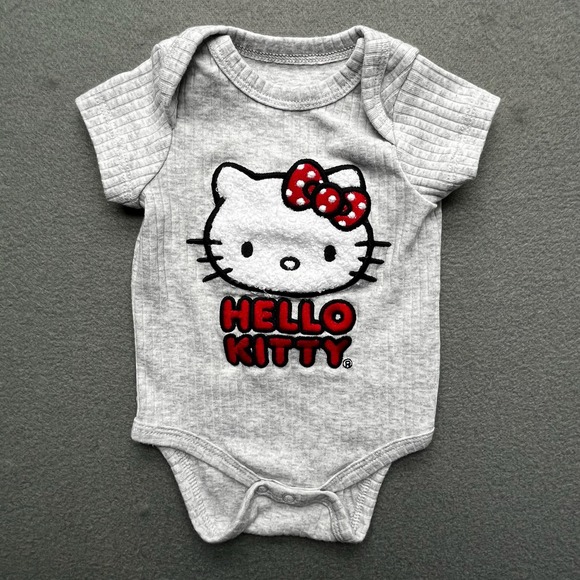 Hello Kitty Baby Bodysuit Gray 3M Puff Graphic Red Bow Sanrio Cotton Blend - Picture 1 of 6